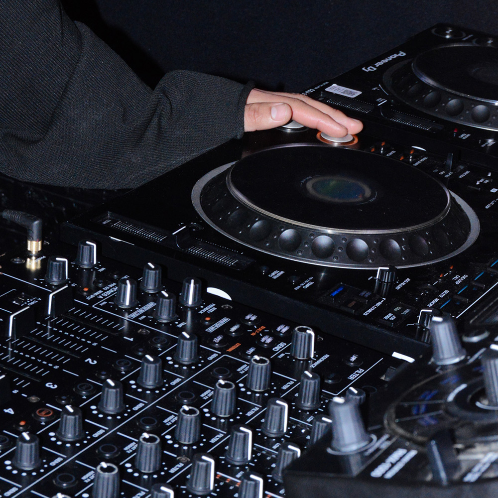 Alumno practicando en Master Groovers